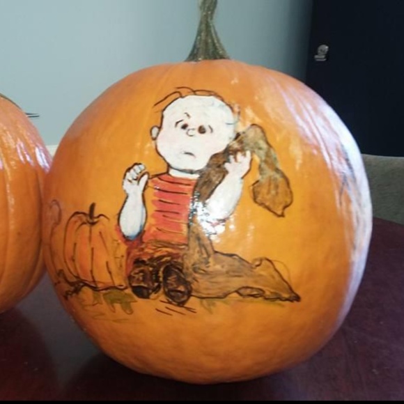 Hand painted pumpkins with snoopy - Picture 2 of 2